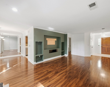 2890 Woodruff Drive Se - Photo Thumbnail 17