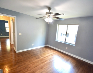 1385 Elizabeth Lane - Photo Thumbnail 23