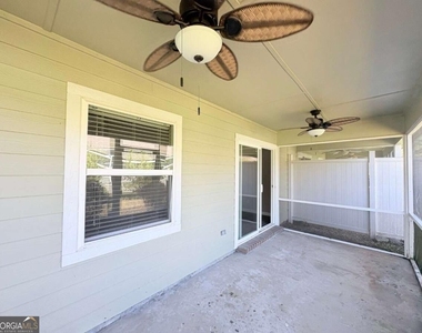 313 Gary Circle - Photo Thumbnail 37