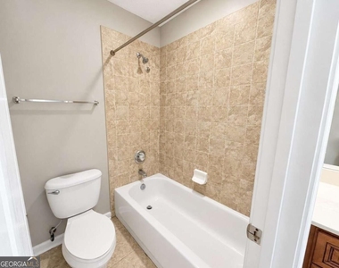313 Gary Circle - Photo Thumbnail 23