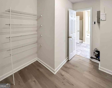 6090 Farmwood Way Se - Photo Thumbnail 19