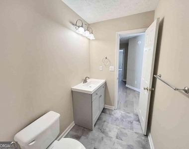 6090 Farmwood Way Se - Photo Thumbnail 28