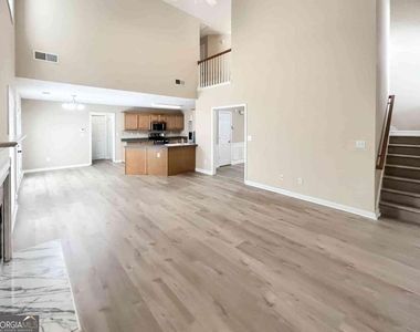 6090 Farmwood Way Se - Photo Thumbnail 6