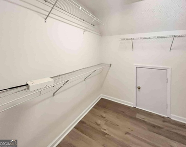 6090 Farmwood Way Se - Photo Thumbnail 18