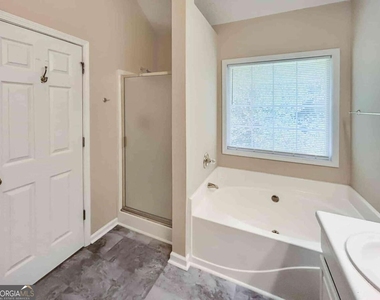 6090 Farmwood Way Se - Photo Thumbnail 22