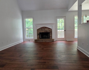 536 Windy Mill Way - Photo Thumbnail 16