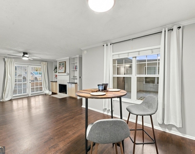 1150 Collier Road Nw - Photo Thumbnail 9