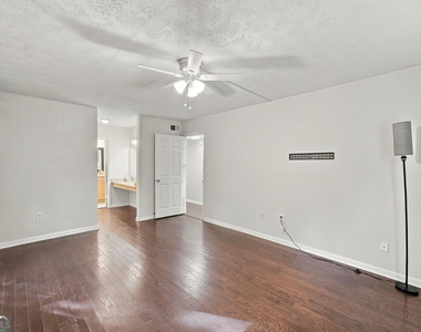 1150 Collier Road Nw - Photo Thumbnail 17