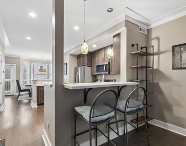 951 Glenwood Avenue Se - Photo Thumbnail 11