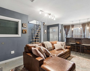 951 Glenwood Avenue Se - Photo Thumbnail 20