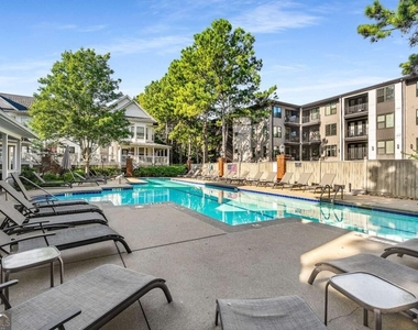 951 Glenwood Avenue Se - Photo Thumbnail 53