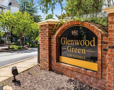 951 Glenwood Avenue Se - Photo Thumbnail 42