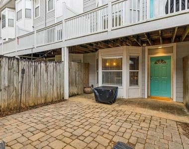 951 Glenwood Avenue Se - Photo Thumbnail 35