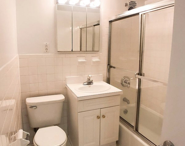 1661 York Avenue - Photo Thumbnail 2