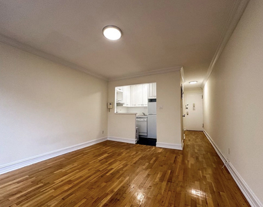 1661 York Avenue - Photo Thumbnail 1