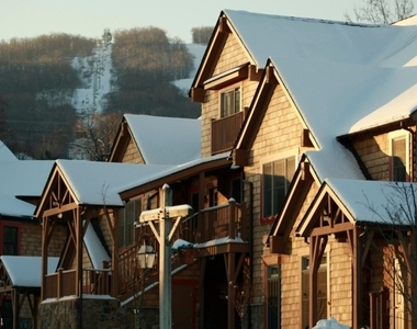 8 Maple Cres Unit 12 - Photo Thumbnail 14
