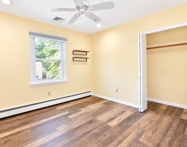 11 Mountain Blvd - Photo Thumbnail 13
