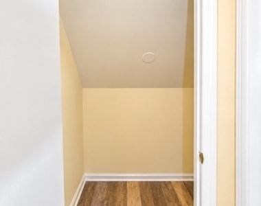 11 Mountain Blvd - Photo Thumbnail 14
