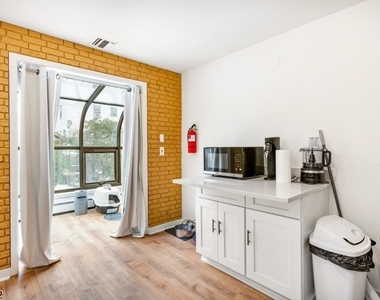 28 Florida St - Photo Thumbnail 11
