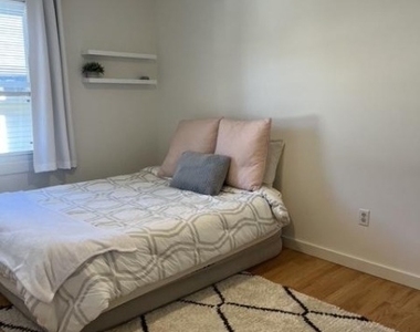 205 Palsted Ave - Photo Thumbnail 13