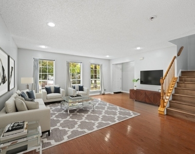 5 Hudson Ct - Photo Thumbnail 4
