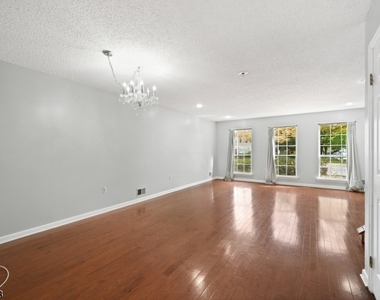 5 Hudson Ct - Photo Thumbnail 7