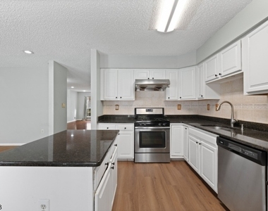 5 Hudson Ct - Photo Thumbnail 10