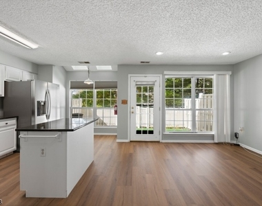 5 Hudson Ct - Photo Thumbnail 8