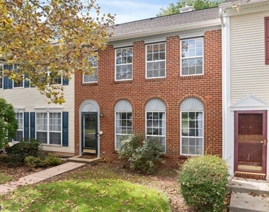 5 Hudson Ct - Photo Thumbnail 1
