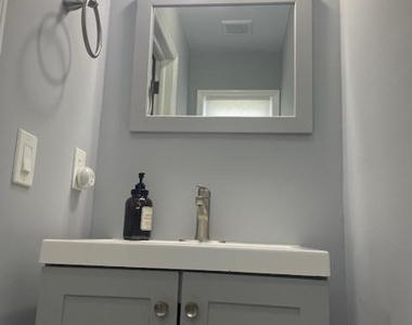 331 Haven Ave - Photo Thumbnail 9