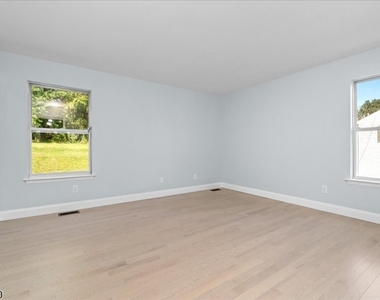 117 Hillside Dr - Photo Thumbnail 20