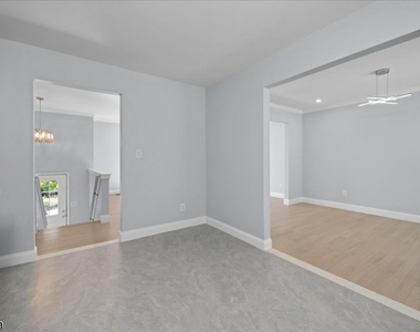 117 Hillside Dr - Photo Thumbnail 12