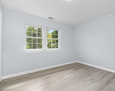 117 Hillside Dr - Photo Thumbnail 37