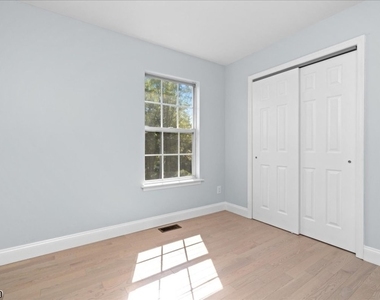 117 Hillside Dr - Photo Thumbnail 24