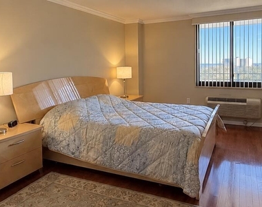 1 Channel Drive - Photo Thumbnail 11