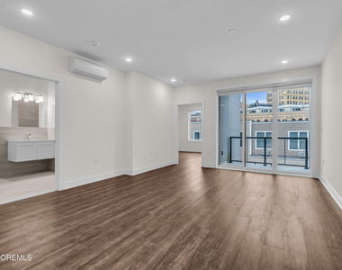 521 Lake Avenue - Photo Thumbnail 4