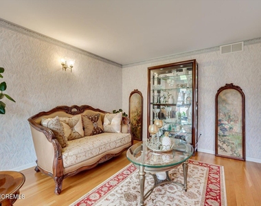 15 Alexander Court - Photo Thumbnail 8