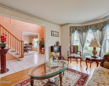 15 Alexander Court - Photo Thumbnail 9