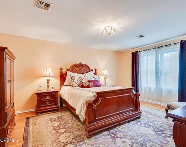 15 Alexander Court - Photo Thumbnail 28