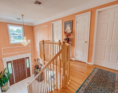 15 Alexander Court - Photo Thumbnail 3
