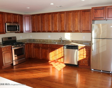 256 Mantoloking Road - Photo Thumbnail 2