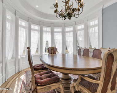 00 Pennsylvania Avenue - Photo Thumbnail 7