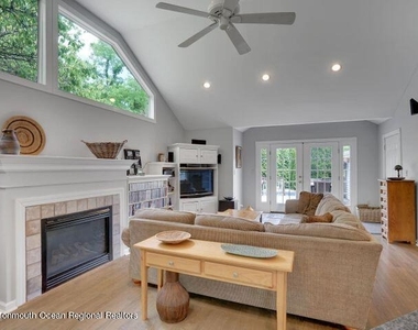 5 Arlene Drive - Photo Thumbnail 7
