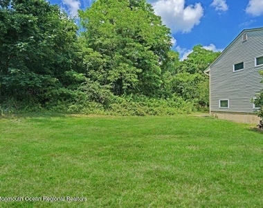 5 Arlene Drive - Photo Thumbnail 15