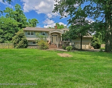 5 Arlene Drive - Photo Thumbnail 1