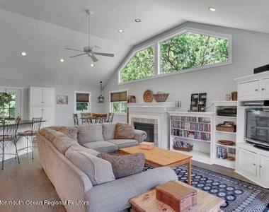 5 Arlene Drive - Photo Thumbnail 6