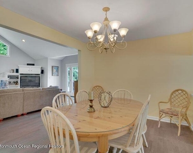5 Arlene Drive - Photo Thumbnail 8