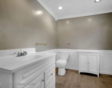5 Arlene Drive - Photo Thumbnail 12