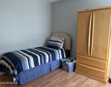 5 Bonnie Drive - Photo Thumbnail 13