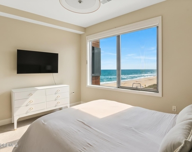 365 Ocean Boulevard - Photo Thumbnail 26